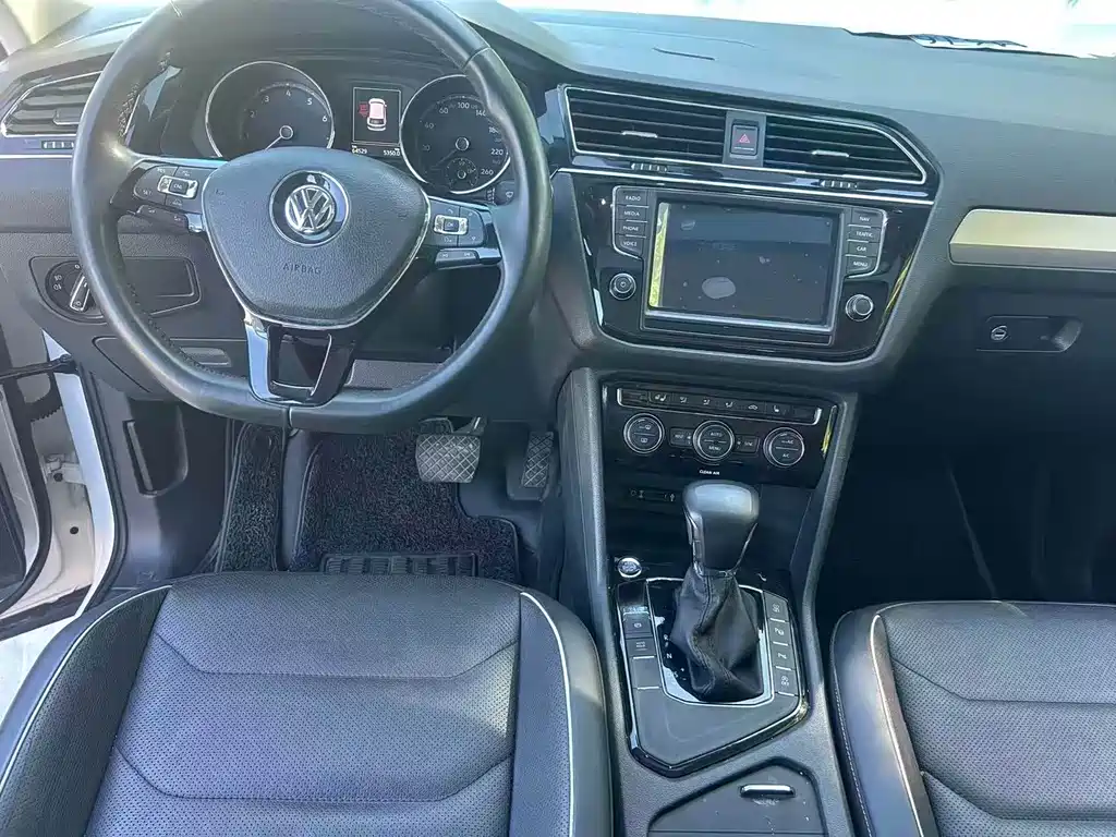 Volkswagen Tiguan L 2017