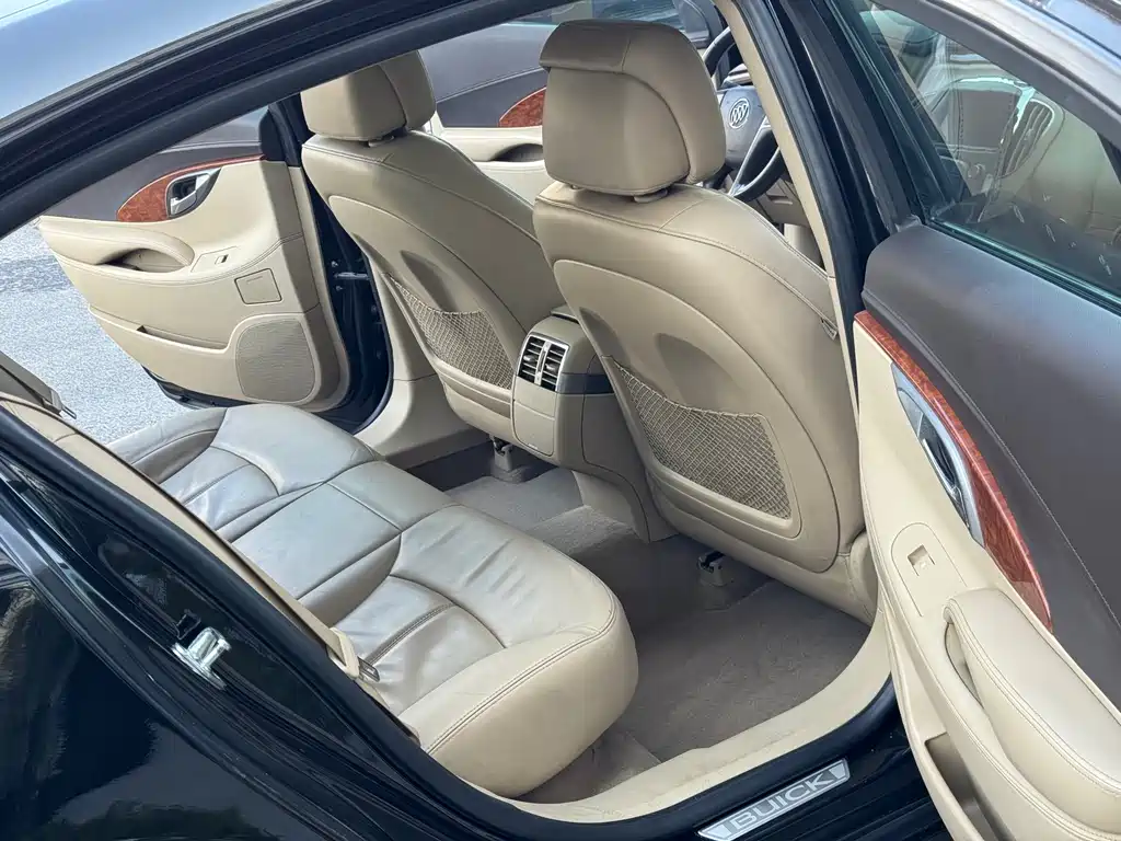 Buick LaCrosse 2012 — фото 15