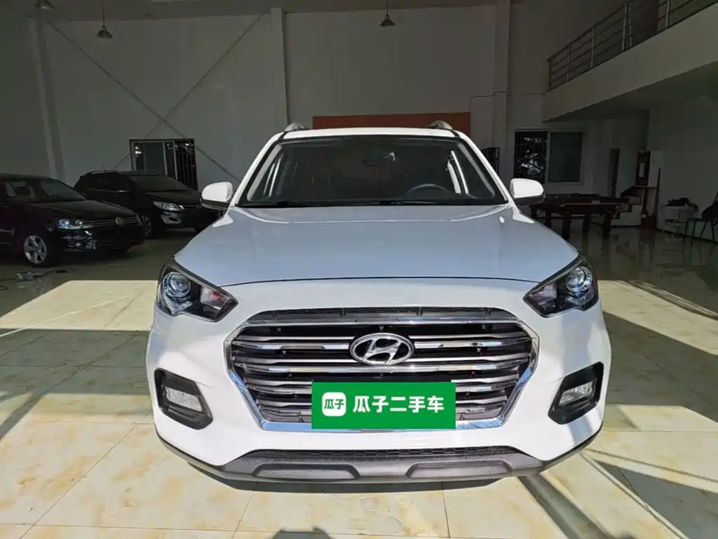 Hyundai ix35 2018 — фото 3