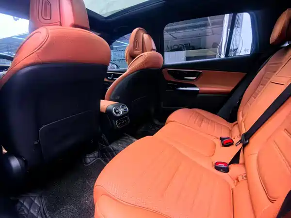 Mercedes-Benz GLC 2024