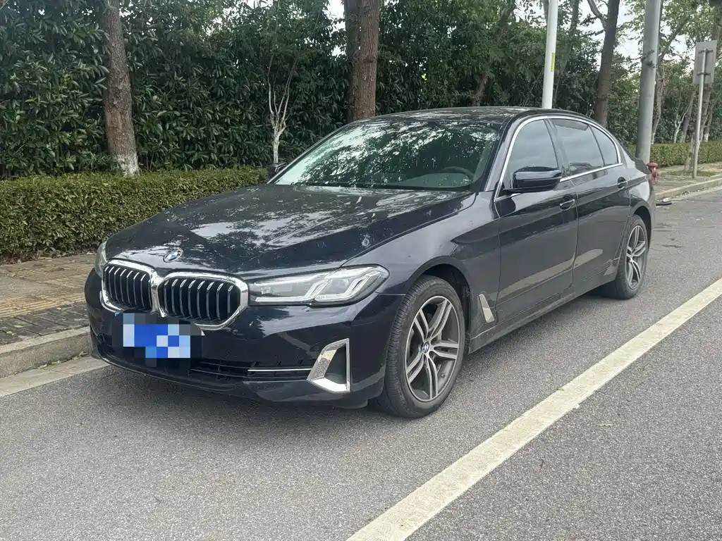 BMW 5 Series 2023