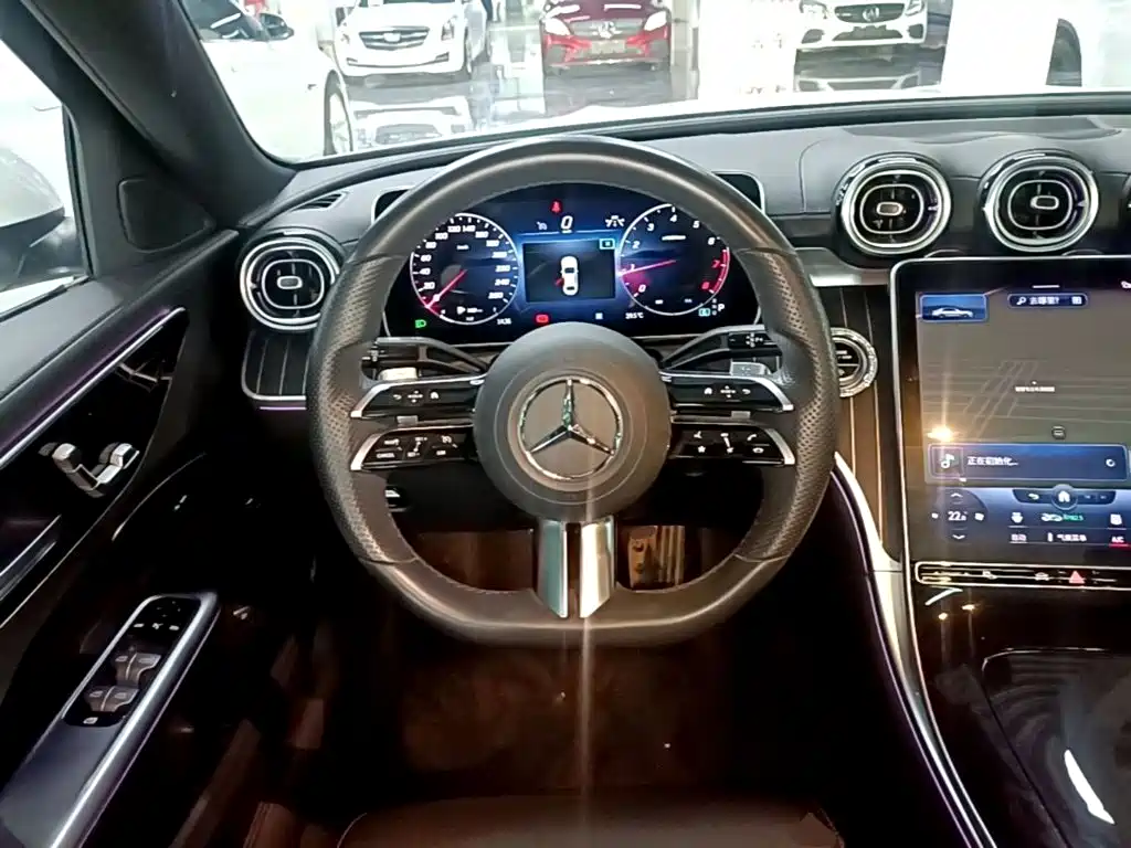 Mercedes-Benz C-Class 2022 — фото 11