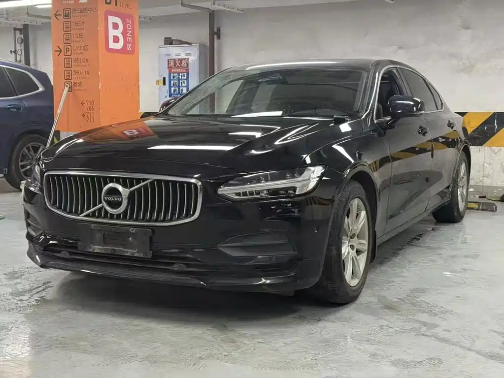 Volvo S90 2017 — фото 1