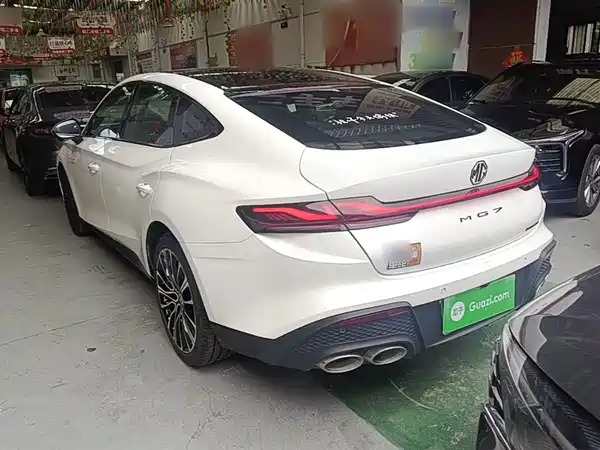 MG MG7 2023