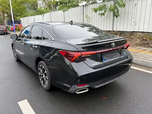 Toyota Avalon 2022