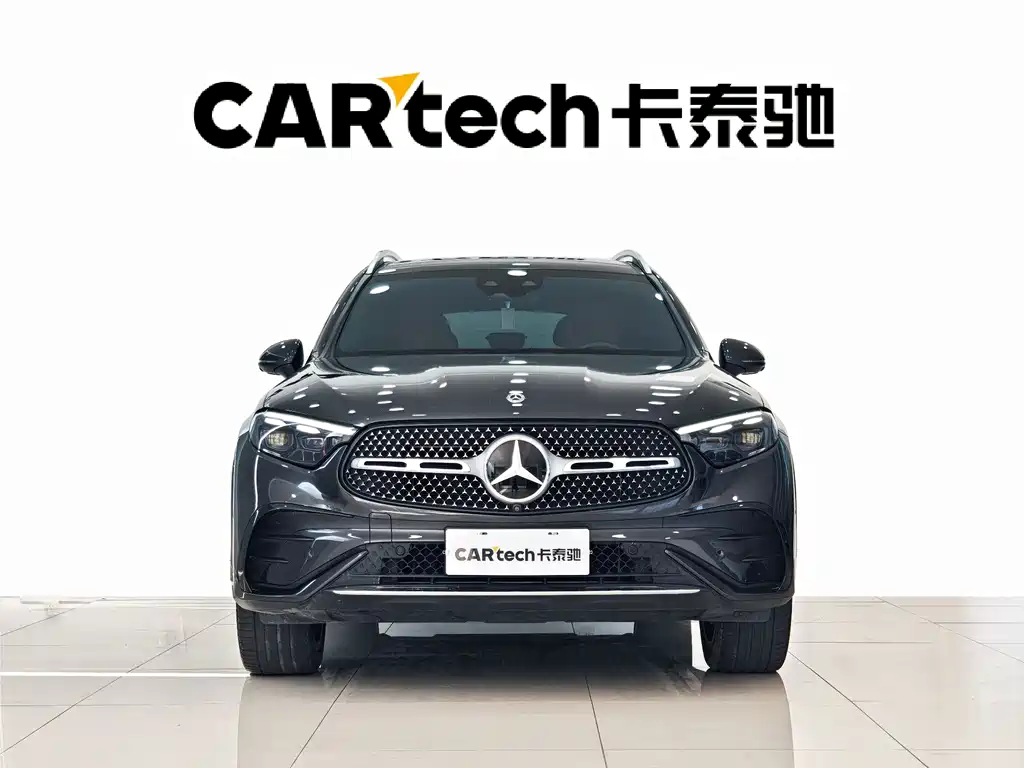 Mercedes-Benz GLC 2023