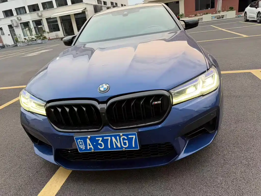 BMW M5 2021 — фото 2