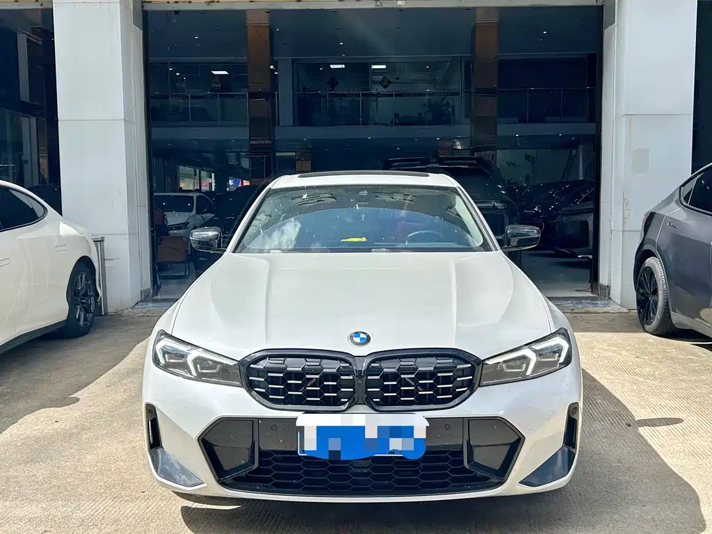 BMW 3 Series 2023
