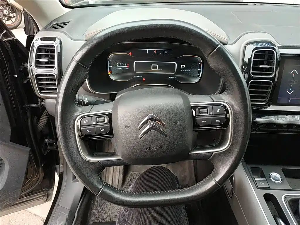 Citroen C5 AIRCROSS 2018 — фото 11