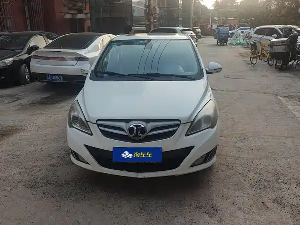 BAIC Motor E Series 2012