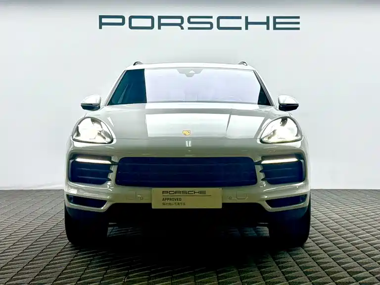 Porsche Cayenne 2023