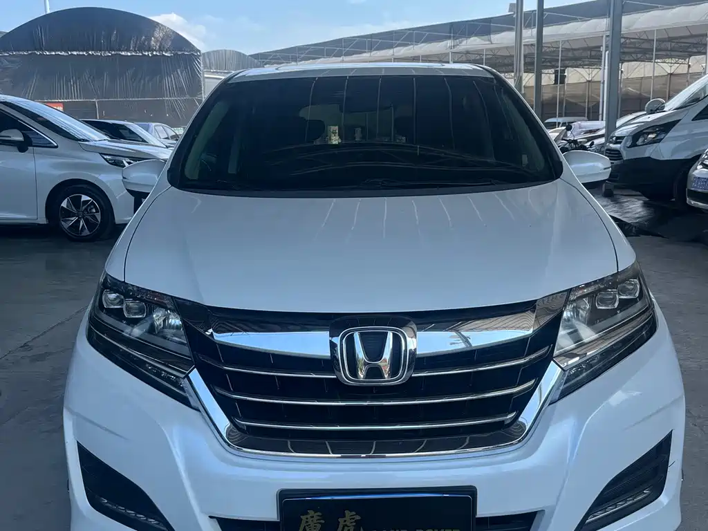 Honda Elysion 2018 — фото 1