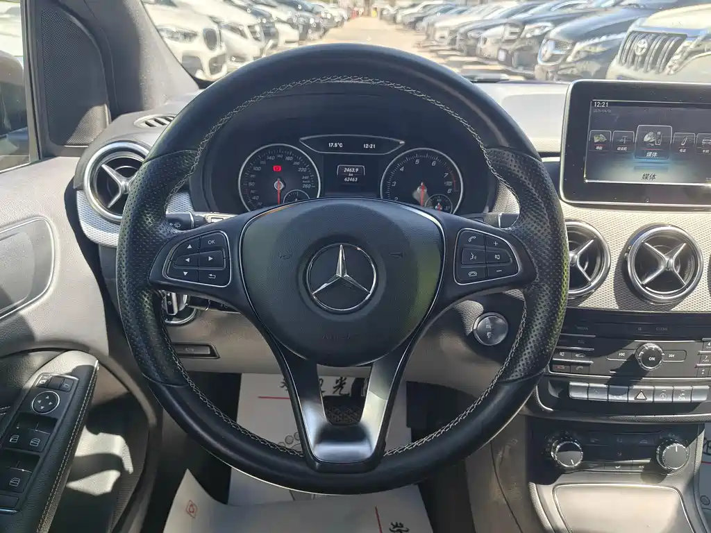 Mercedes-Benz B-Class 2015 — фото 8