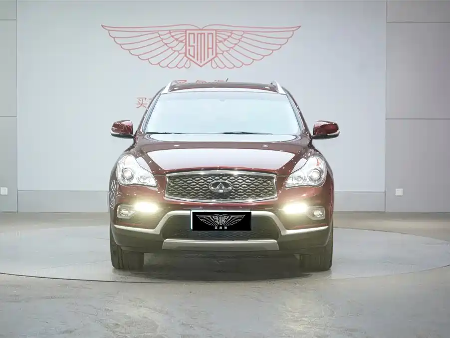 Infiniti QX50 2016 — фото 4
