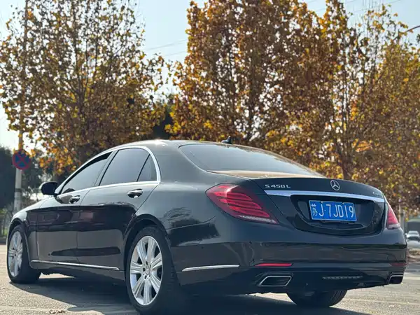 Mercedes-Benz S-Class 2015