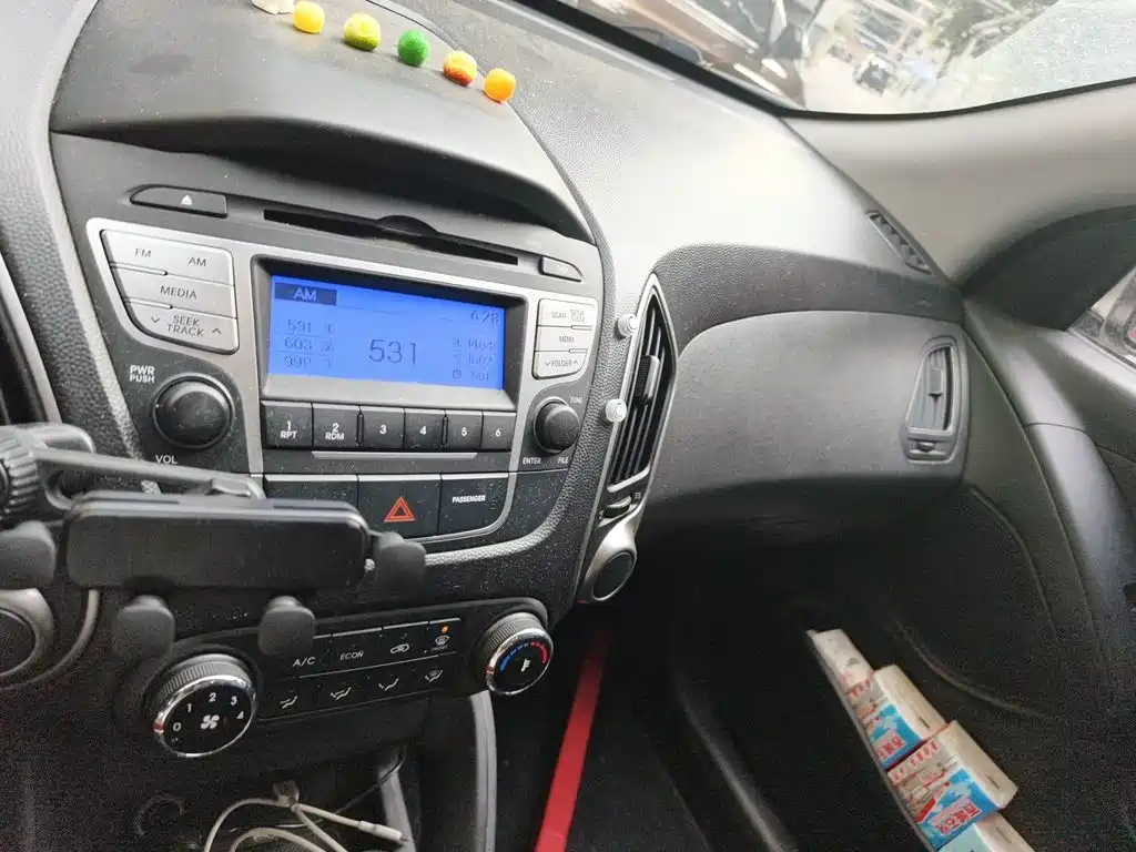 Hyundai ix35 2015 — фото 10
