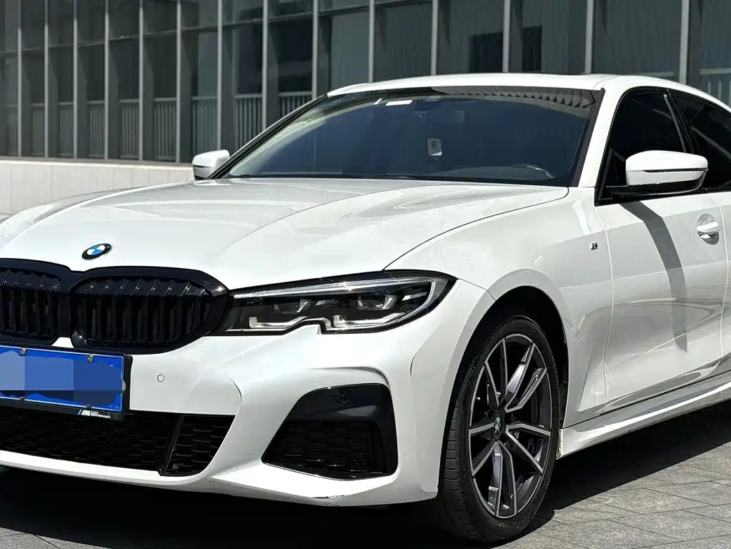 BMW 3 Series 2022