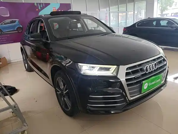 Audi Q5L 2019