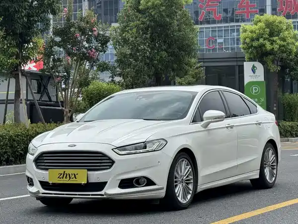 Ford Mondeo 2014