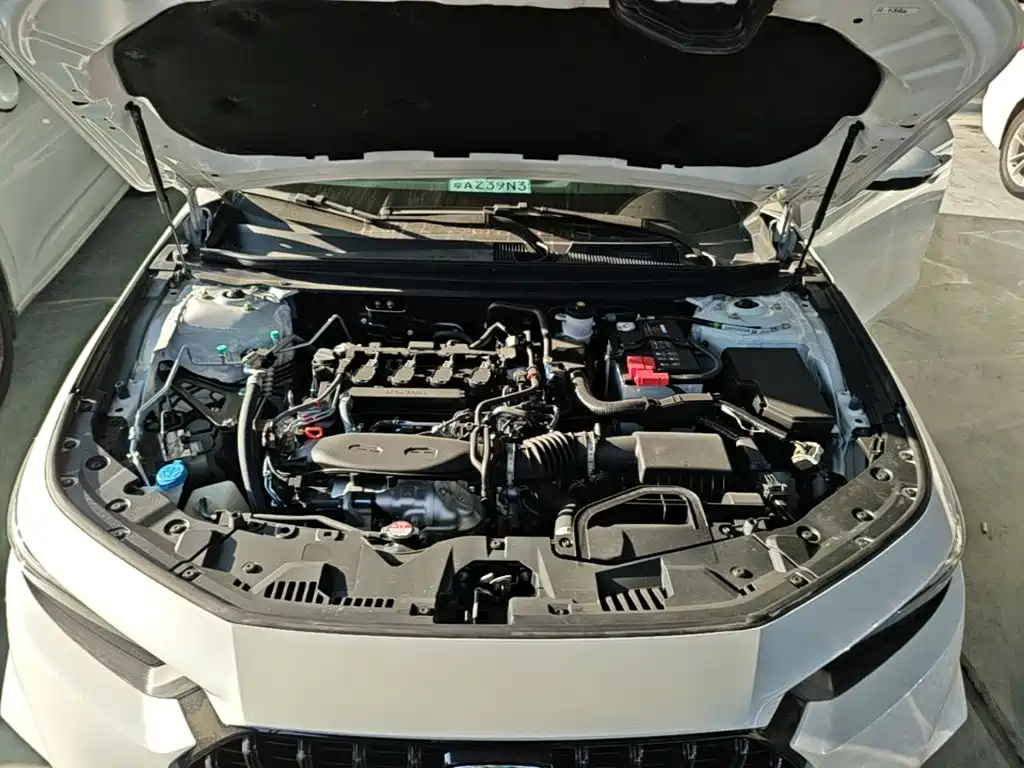Honda Inspire 2025 — фото 13