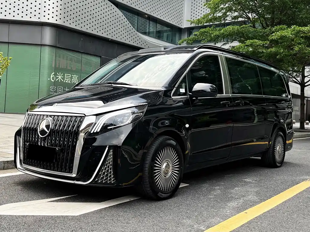 Mercedes-Benz Vito 2023 — фото 2
