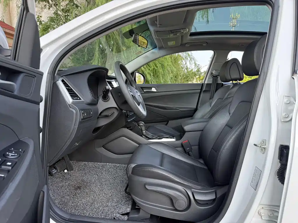 Hyundai Tucson 2019 — фото 7