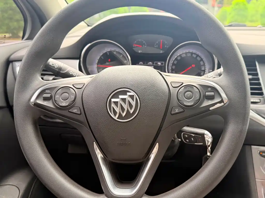Buick Verano 2017 — фото 17