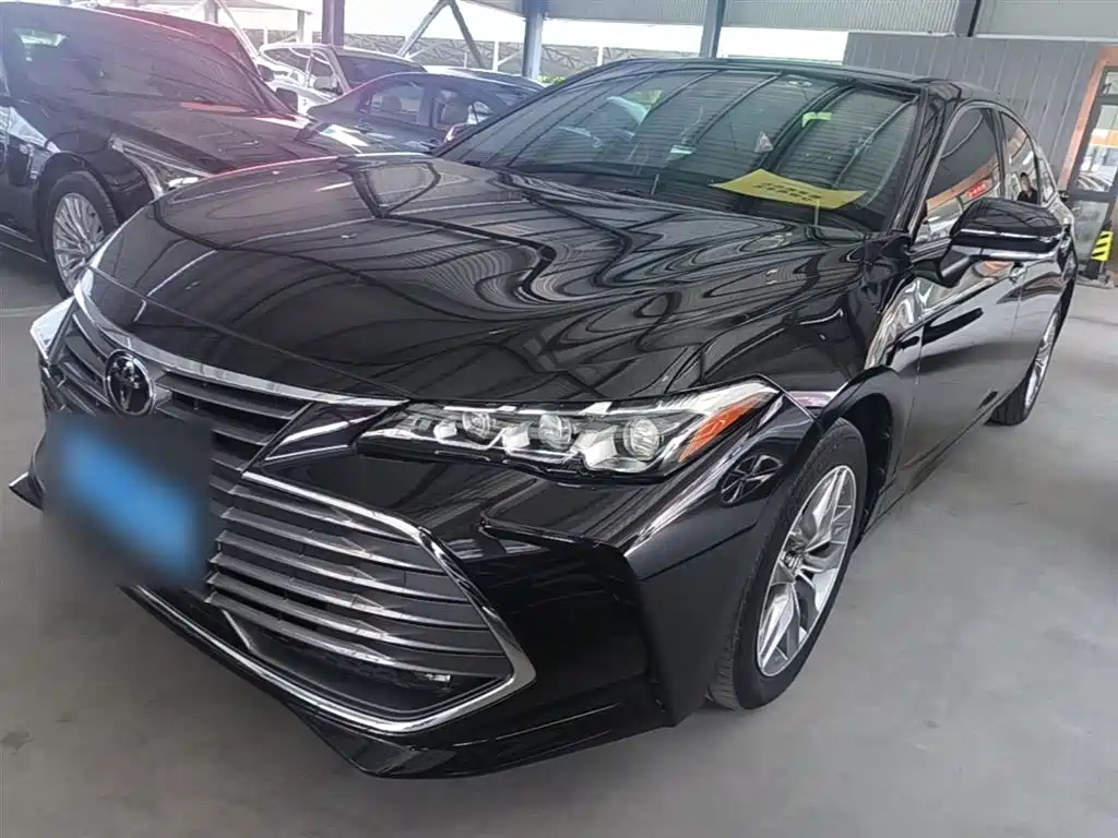 Toyota Avalon 2020 — фото 1