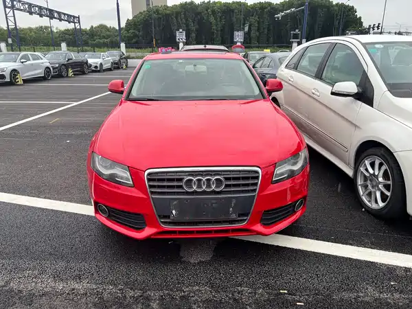 Audi A4L 2011