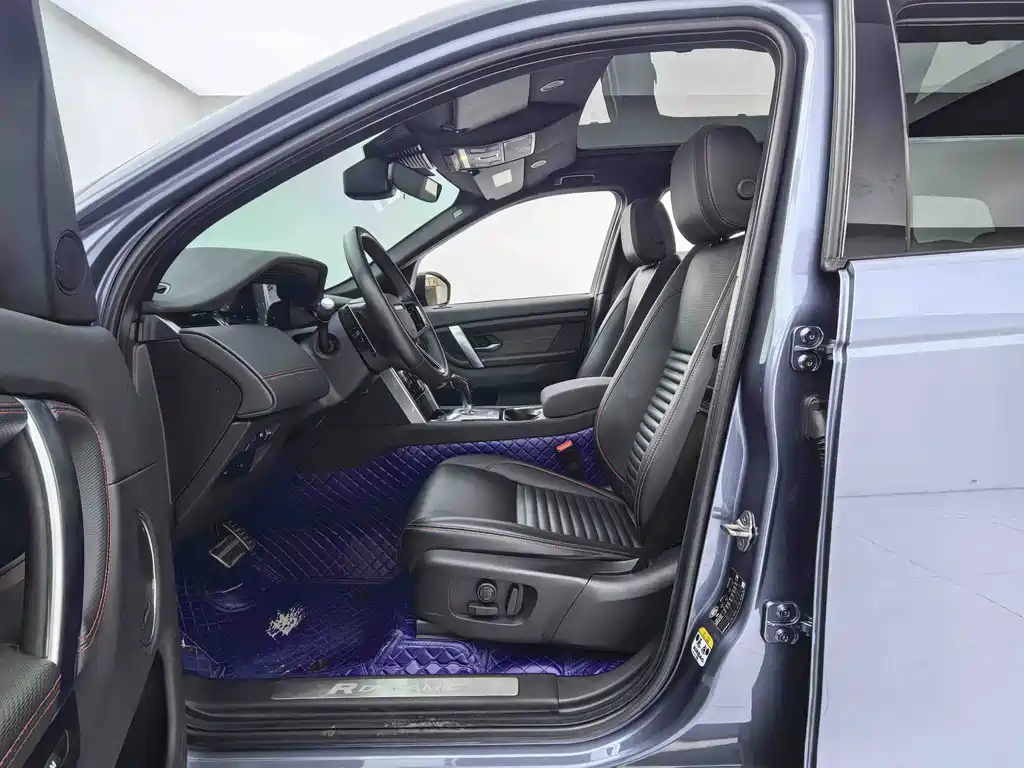Land Rover Discovery Sport 2023 — фото 18