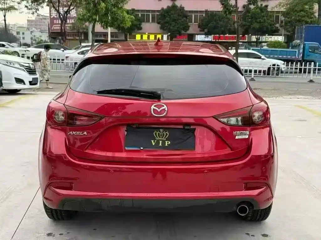 Mazda 3 Axela 2017