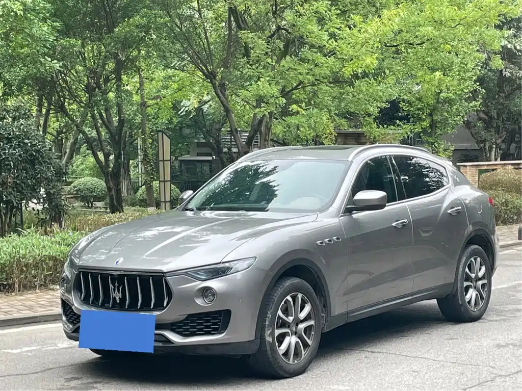 Maserati Levante 2016 — фото 1