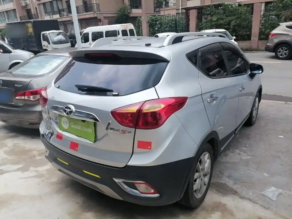 JAC Refine S3 2015