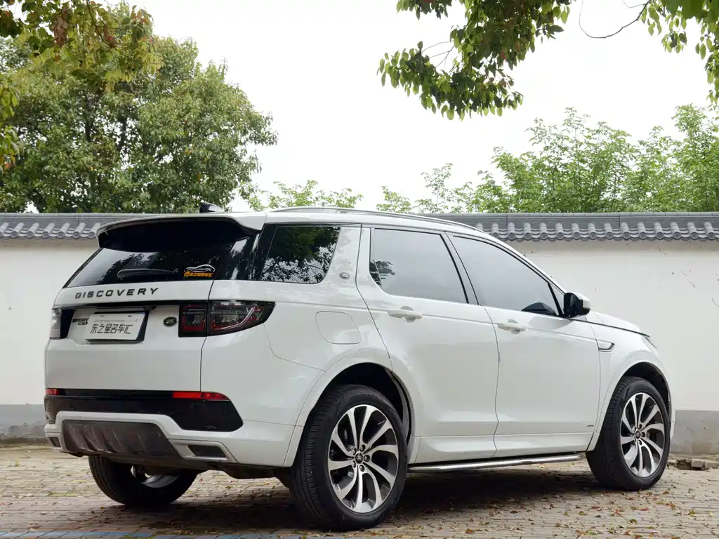 Land Rover Discovery Sport 2021 — фото 13
