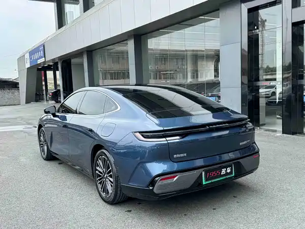 Geely Galaxy Starshine 8 2025
