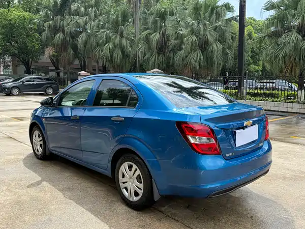 Chevrolet Aveo 2015