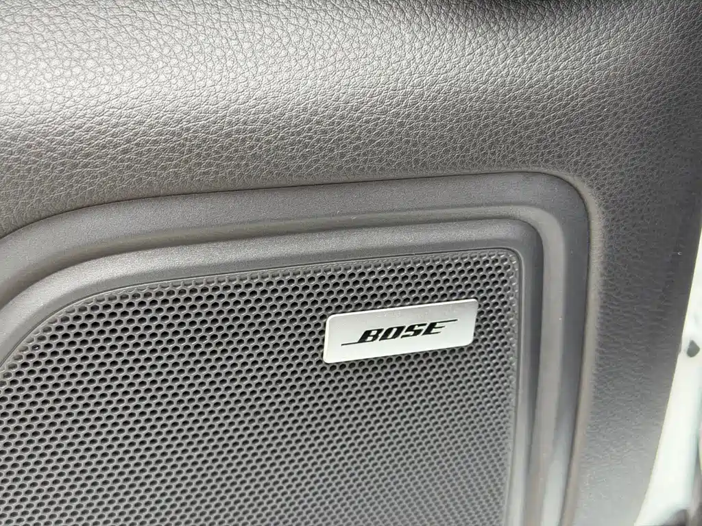 Porsche Macan 2023 — фото 12