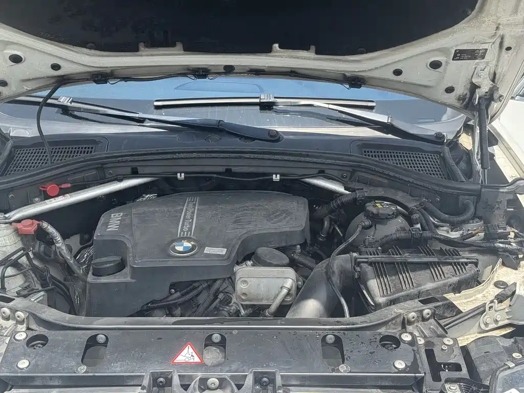 BMW X4 2015 — фото 11