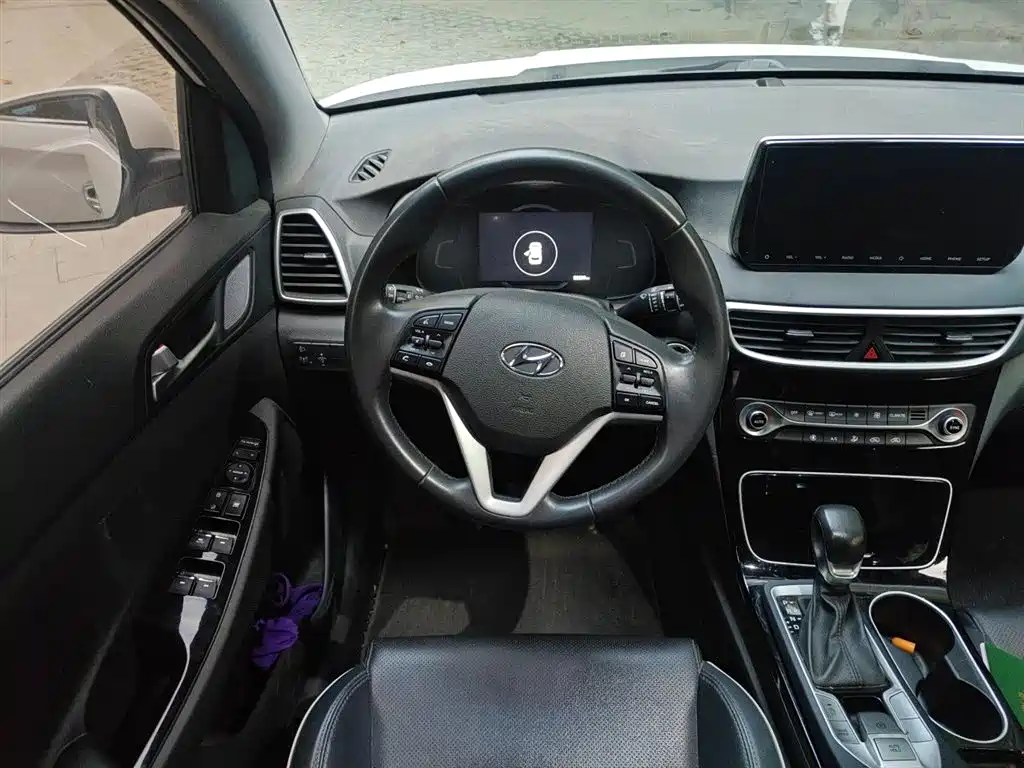 Hyundai Tucson 2019 — фото 3