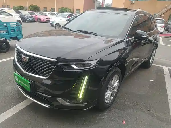Cadillac XT6 2021