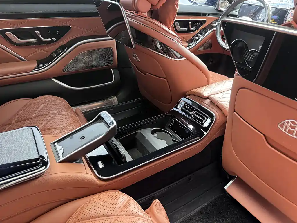 Mercedes-Benz S-Class 2023 — фото 13