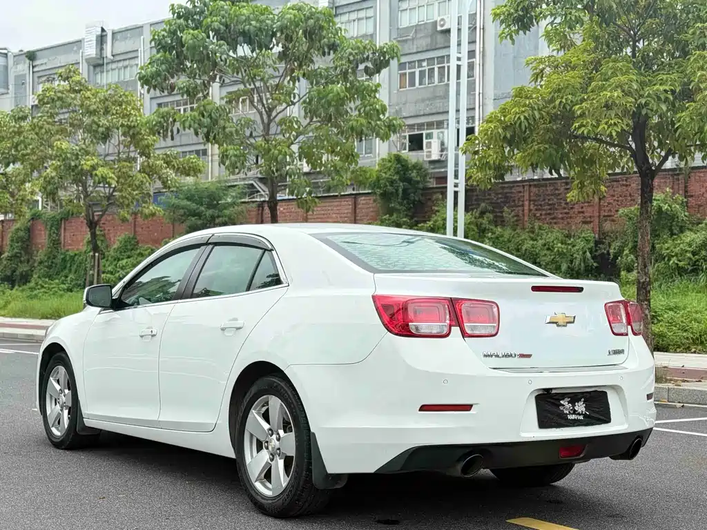 Chevrolet Malibu 2015 — фото 6