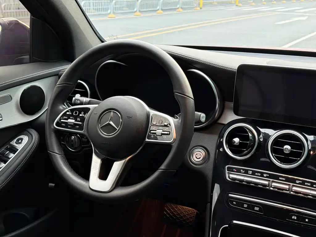 Mercedes-Benz GLC Coupe 2021 — фото 14