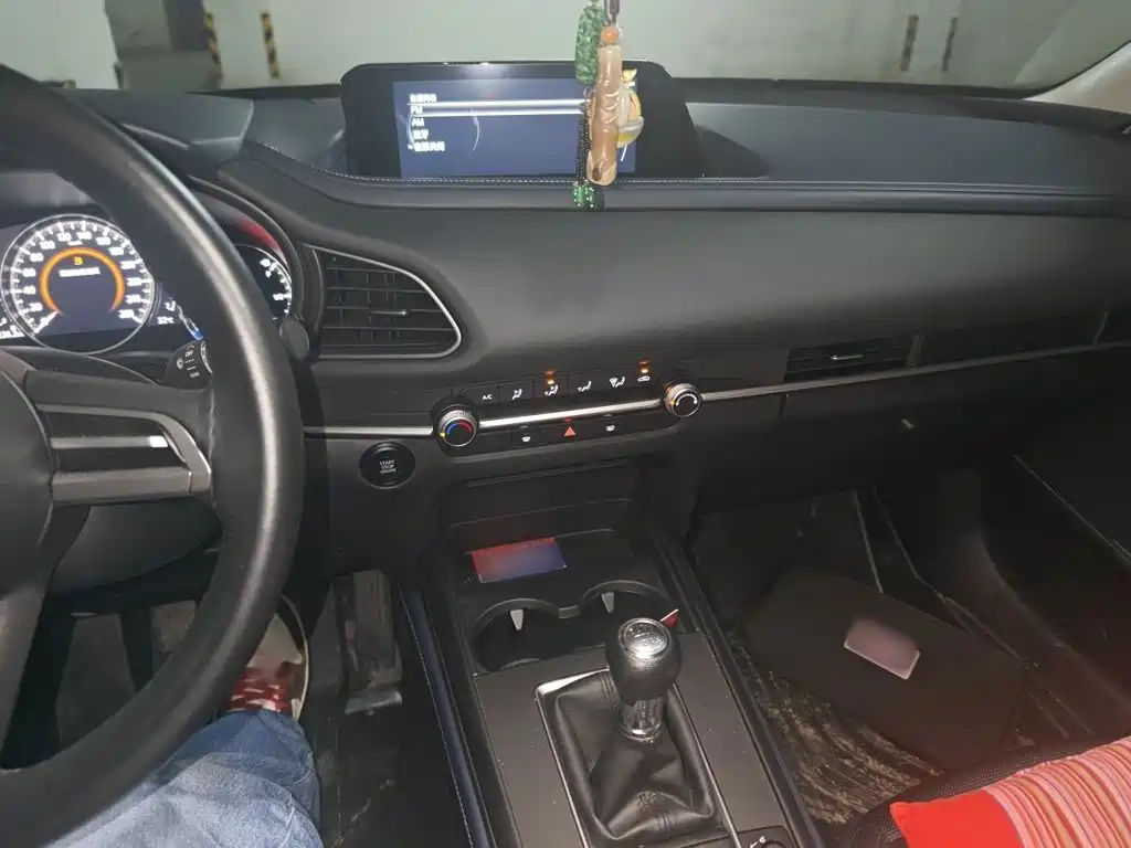 Mazda CX-30 2025
