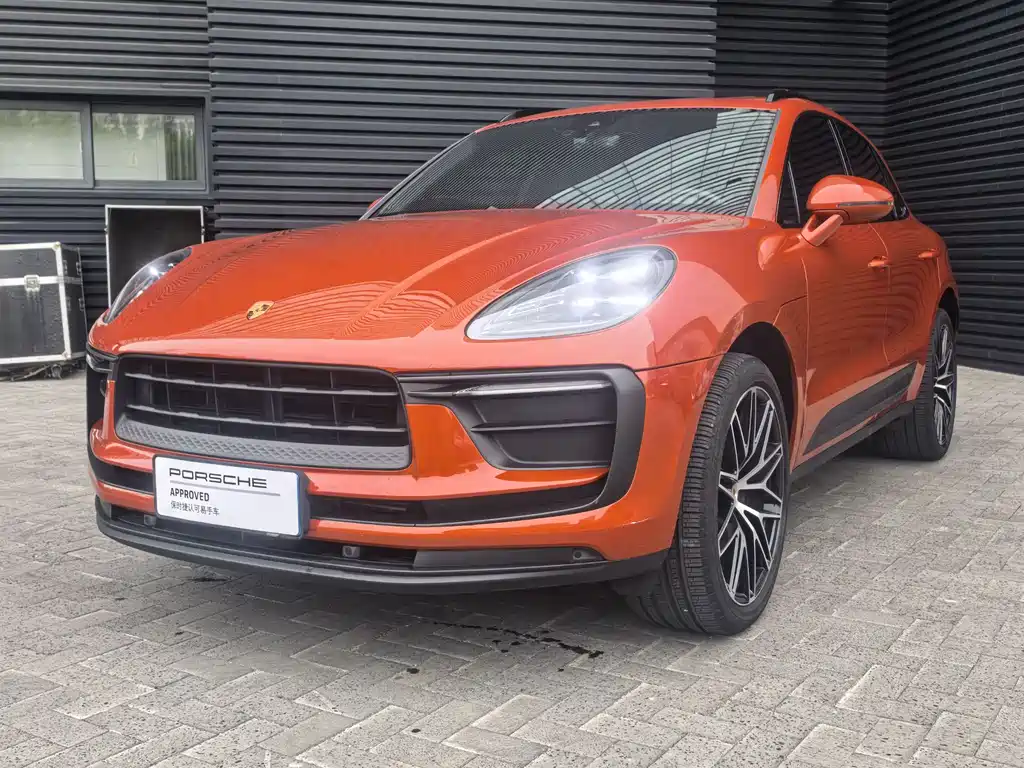 Porsche Macan 2023 — фото 1