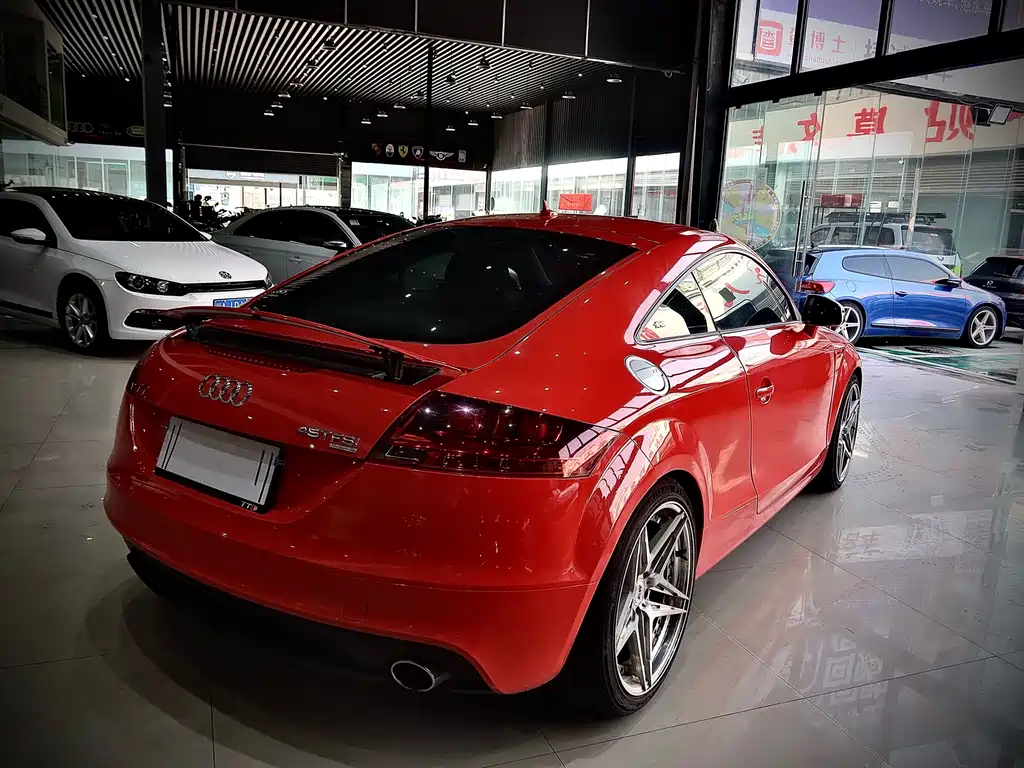 Audi TT 2014 — фото 8