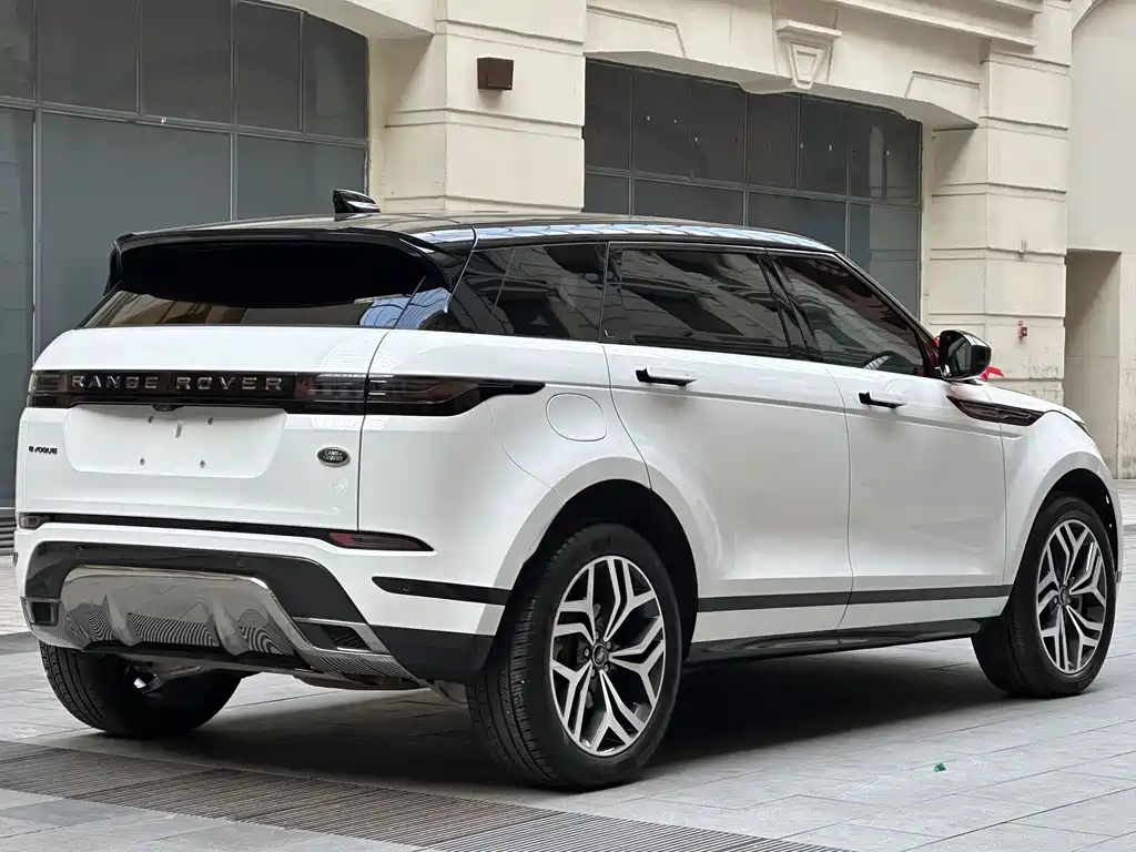 Land Rover Range Rover Evoque 2024 — фото 5