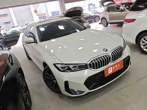 BMW 3 Series 2023