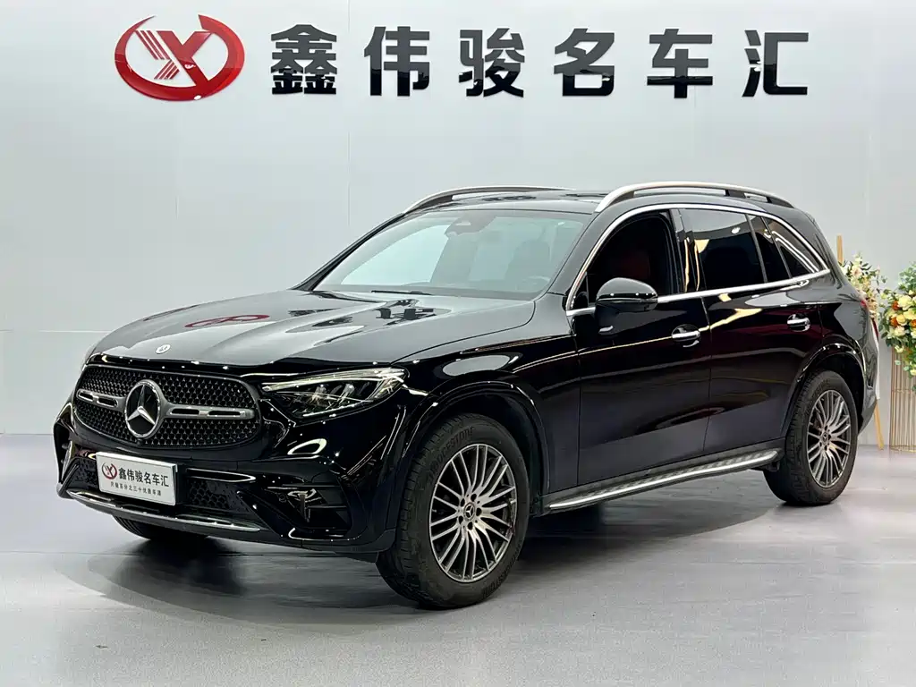 Mercedes-Benz GLC 2025