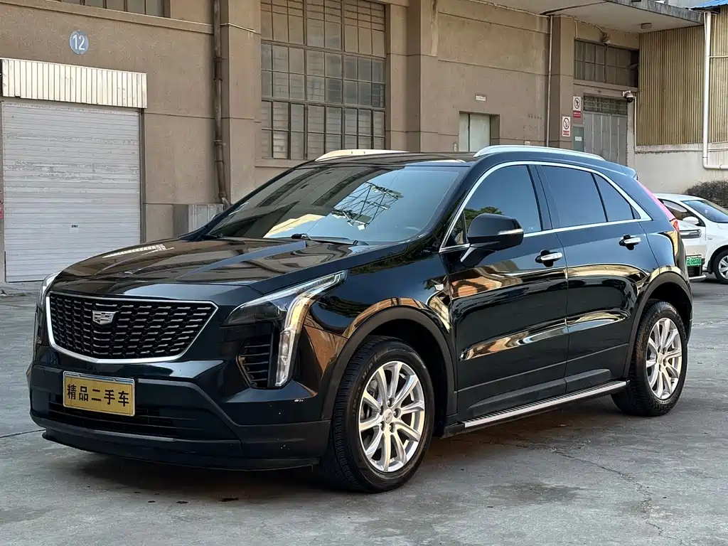Cadillac XT4 2021 — фото 3